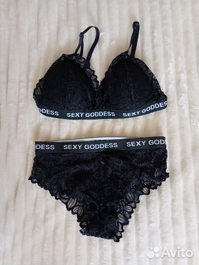 Комплект нижнего белья кружевной