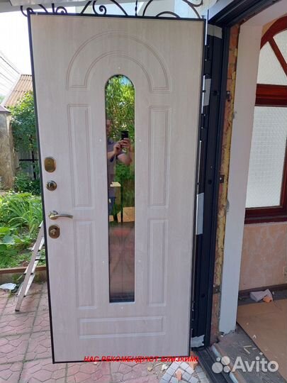 Тяжелая дверь входная с бесплатной установкой