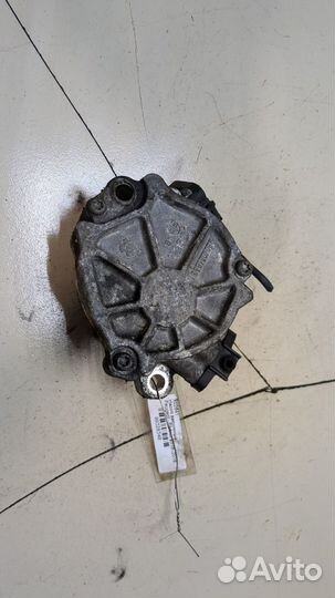 Насос вакуумный Peugeot Partner 2015, 2016