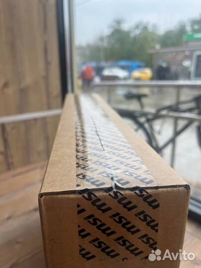 Игровой ноутбук Msi Katana 17 (B12UCX-1023XRU)