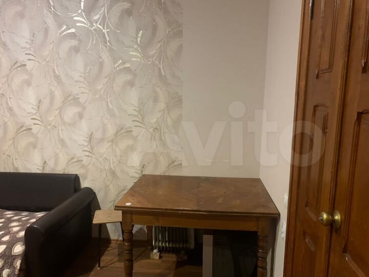 Комната 20 м² в 3-к., 1/2 эт.