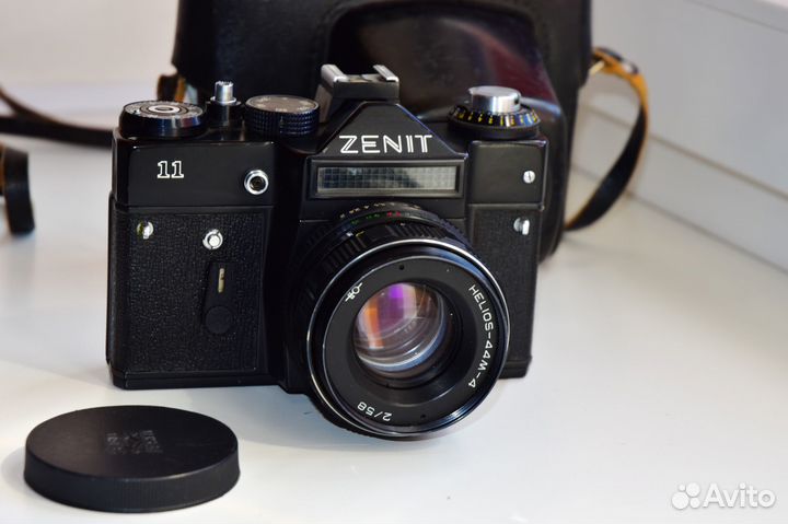 Зенит-11 Экспорт зеркалка из СССР Гелиос 44М-4