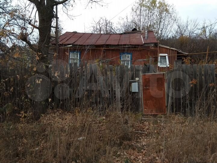 Дом 27,4 м² на участке 6 сот.