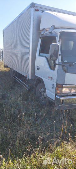 Промтоварный фургон Isuzu Elf, 2003