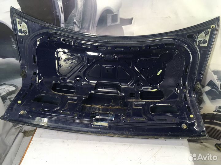 Крышка багажника Volkswagen Passat В5