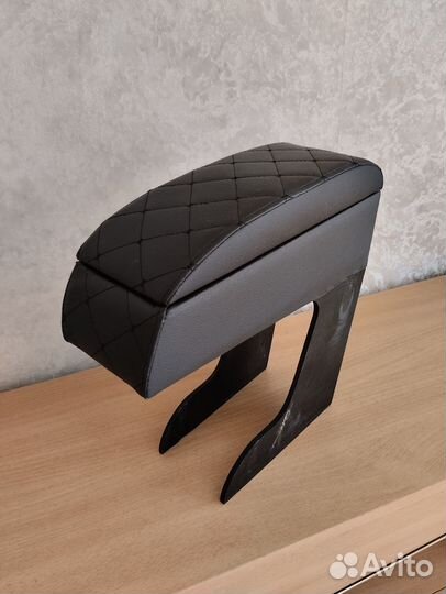 Подлокотник на ваз 2114