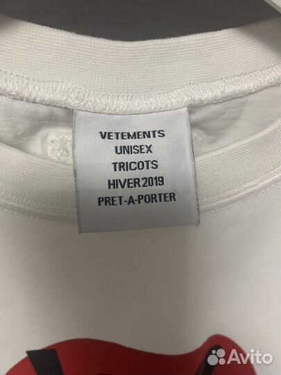 Футболка vetements