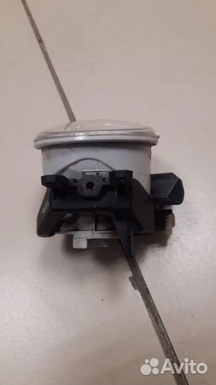 Фара противотуманная правая Toyota Prius