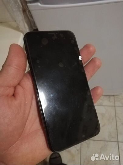 iPhone X, 64 ГБ