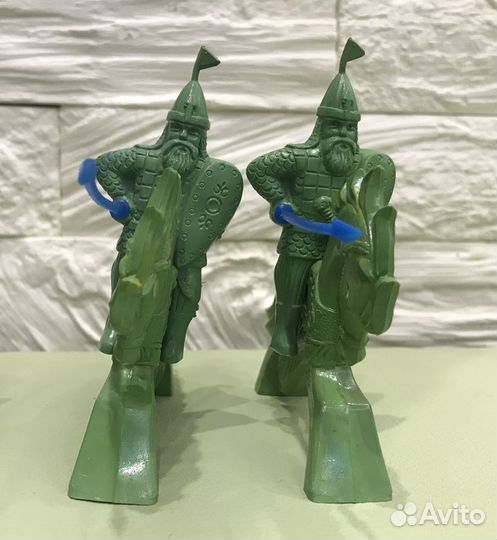 Резиновые солдатики мки