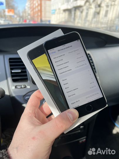 iPhone SE (2020), 64 ГБ