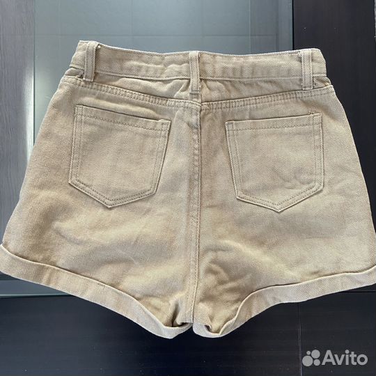 Джинсовые шорты