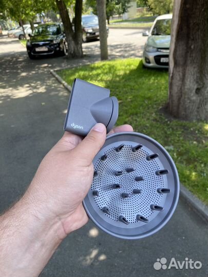 Dyson фен