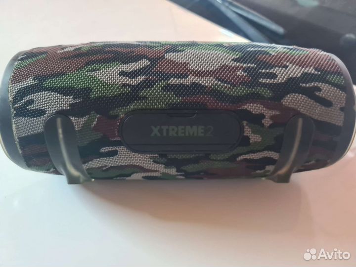 Портативная колонка JBL