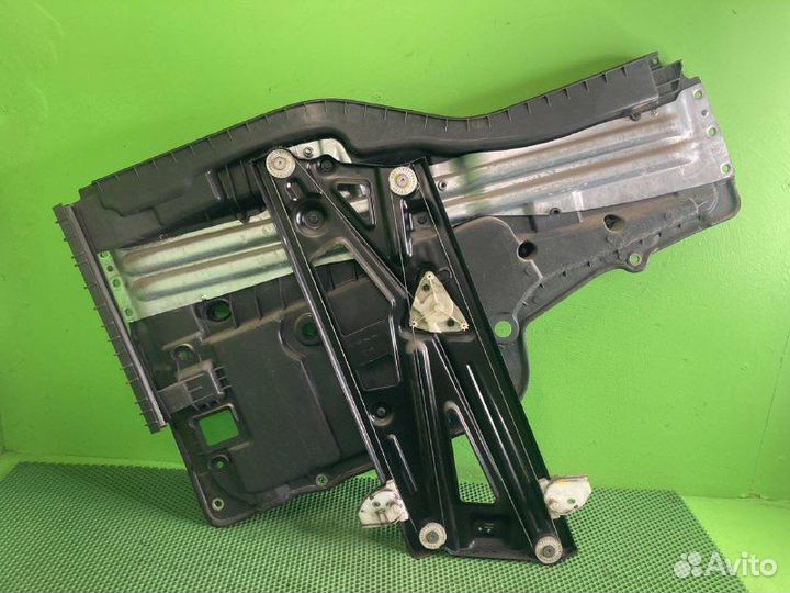 Стеклоподъемник двери MAN TGX