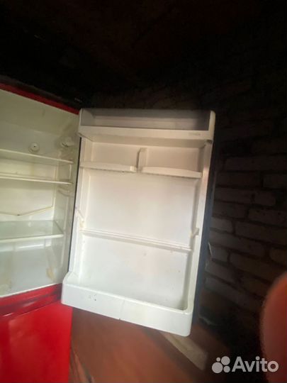 Холодильник бу