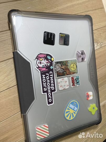 Парные наклейки