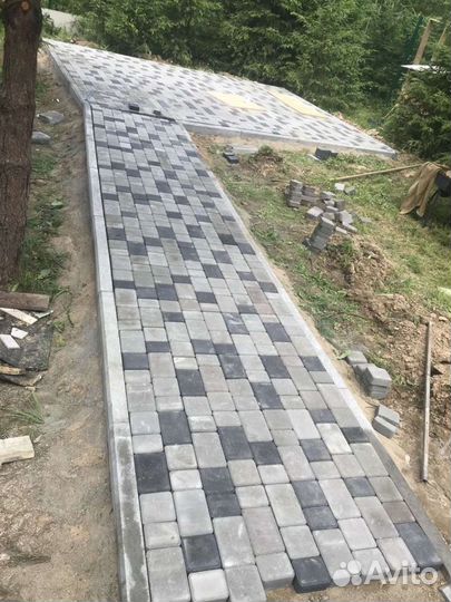 Укладка брусчатки