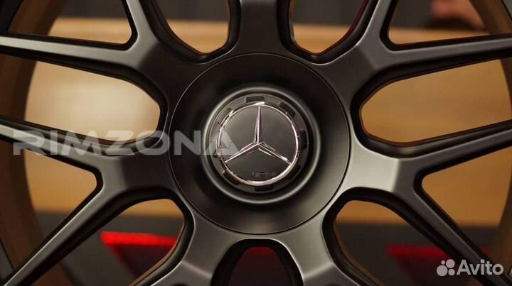 Кованый диск в стиле Mercedes R21 5x112