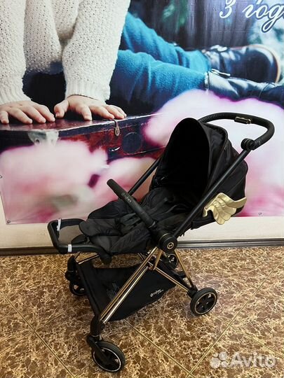 Прогулочная коляска Cybex Mios by Jeremy Scott