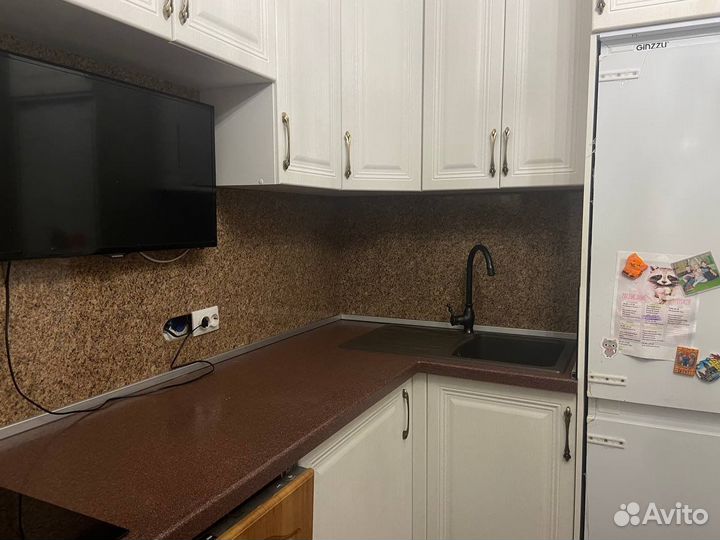 Столешница и фартук для кухни