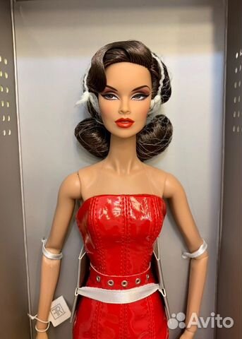 Продана в рассрочку. Vanessa dimensions retro купить в Челябинске