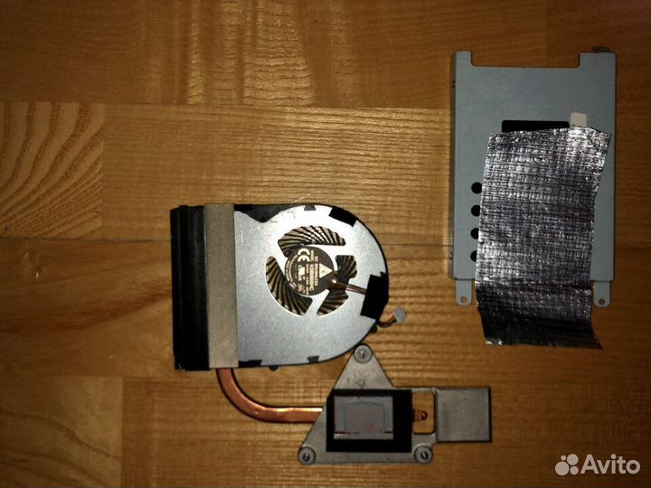 Поддон Lenovo Z575 по запчастям