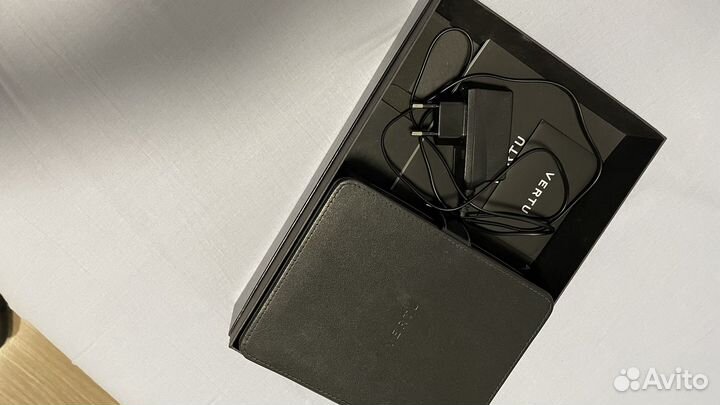 Vertu Constellation Ayxta