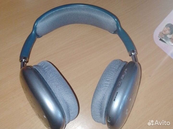 Беспроводные наушники