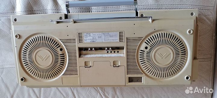 Магнитола с радио Sharp GF-787