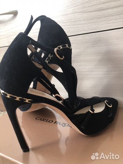 Туфли замшевые 37 Carlo Pazolini