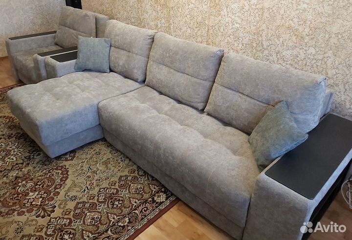 Угловой диван boss XL бежевый