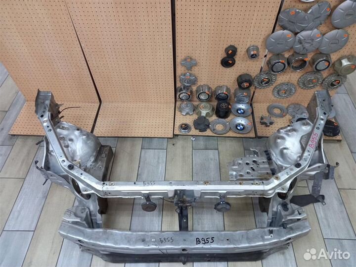 Телевизор toyota estima ACR30