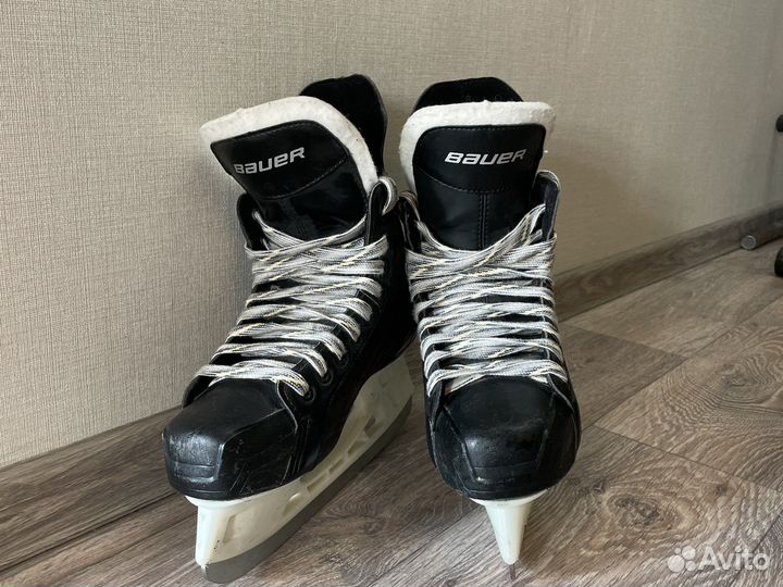 Хоккейные коньки bauer lightsspeed PRO