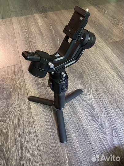 Электронный стедикам DJI Ronin-SC Essentials Kit