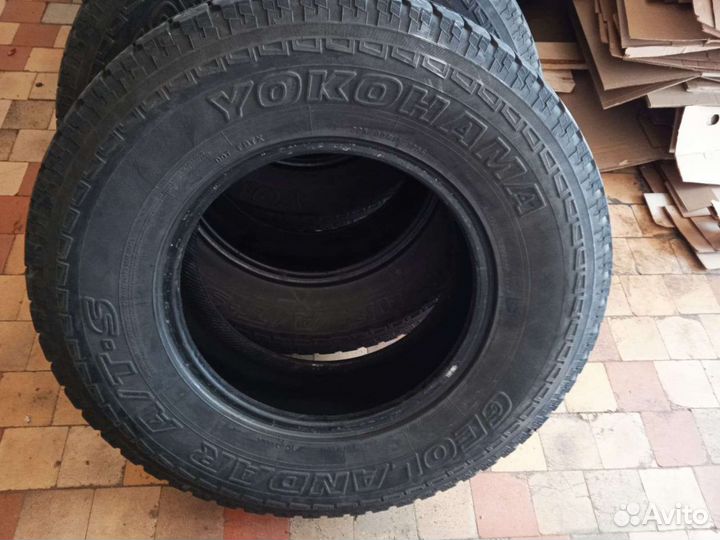 Yokohama Geolandar A/T-S G012 225/80 R15