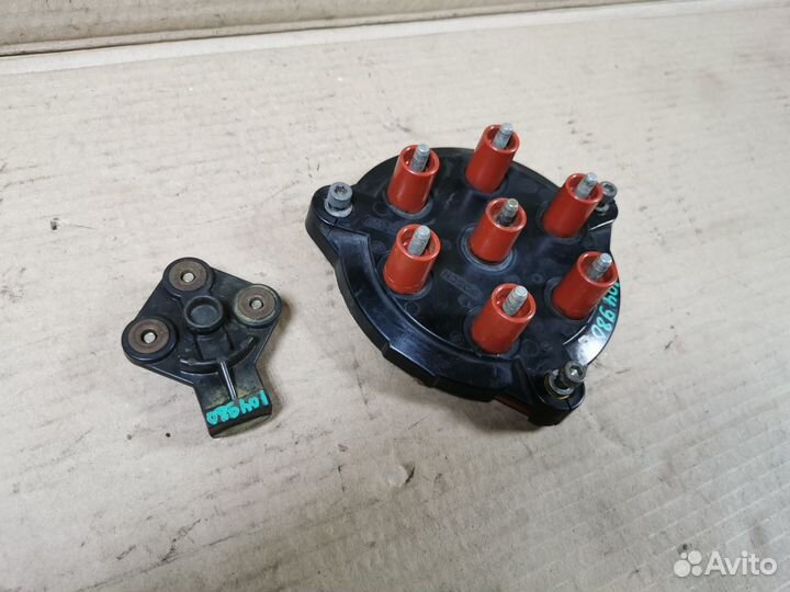 Крышка распределителя M104980 Mercedes W124