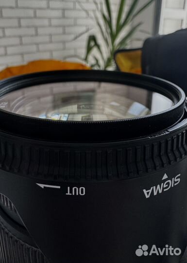 Фотоаппарат canon с объективом Sigma