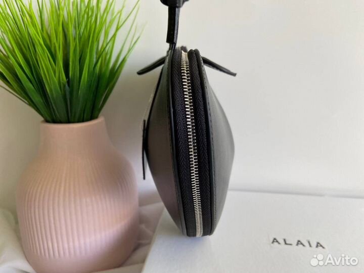 Alaia сумка сердце