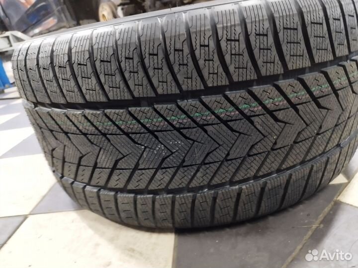 Диски Оригинал Разноширокие бмв Х6 Е70,F16, R20