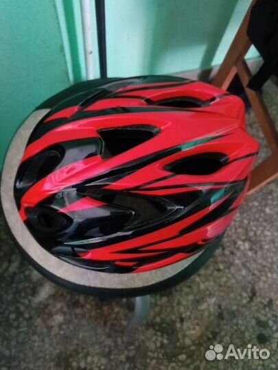Велошлем взрослый