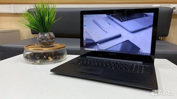 Ноутбук Lenovo 16