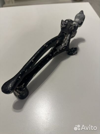 Орехокол волк