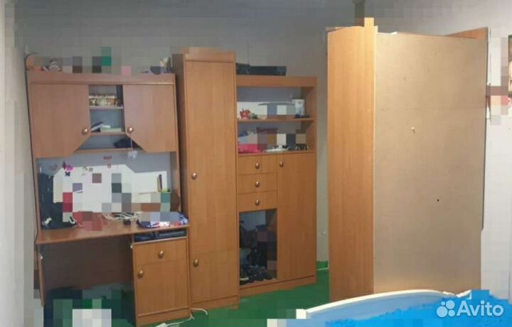 Школьный уголок