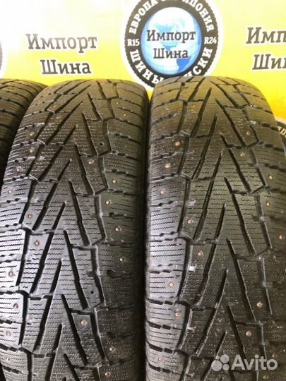 Roadstone Winguard WinSpike SUV 235/65 R17