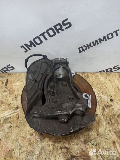 Поворотный кулак передний правый BMW 7 (E65/E66)