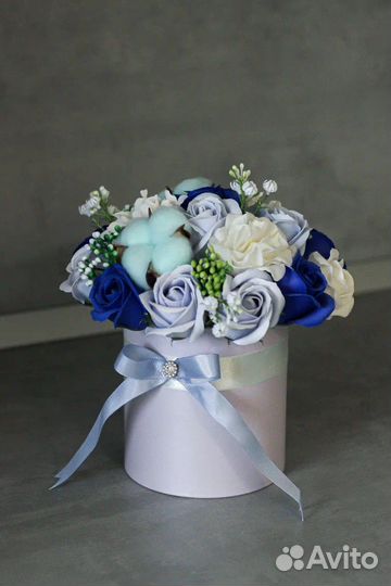 Мыльные цветы в букете