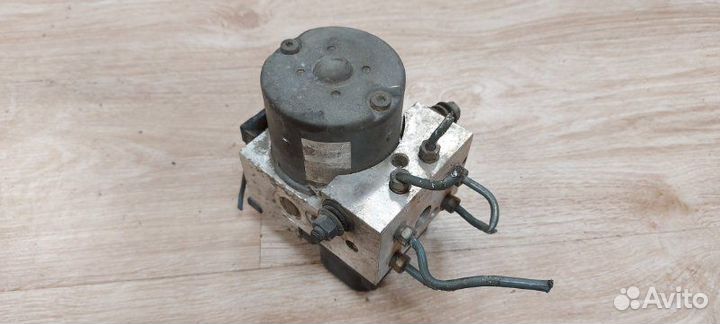 Блок управления абс Nissan Maxima A32 1994-2000