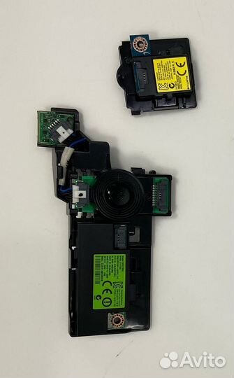 Телевизор Samsung UE40J6240AU в разборе