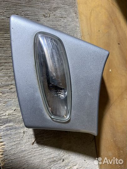 Накладка левого зеркала
